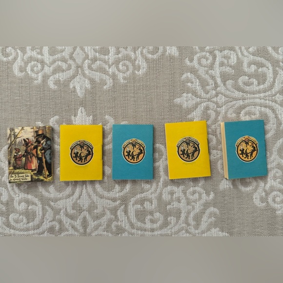 Merrimack Miniature Teddy Bear Books Set Of 5 - Picture 2 of 9